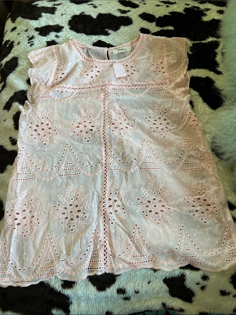 Light Pink Eyelet Lace Short Sleeve Blouse